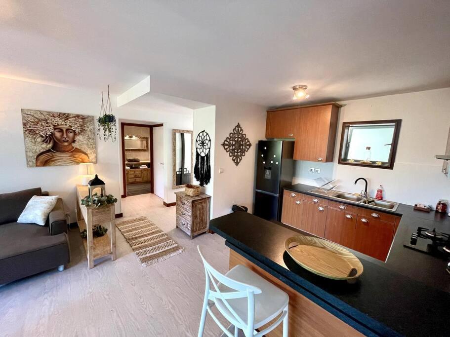 פאפיט City Lodge Appartment מראה חיצוני תמונה